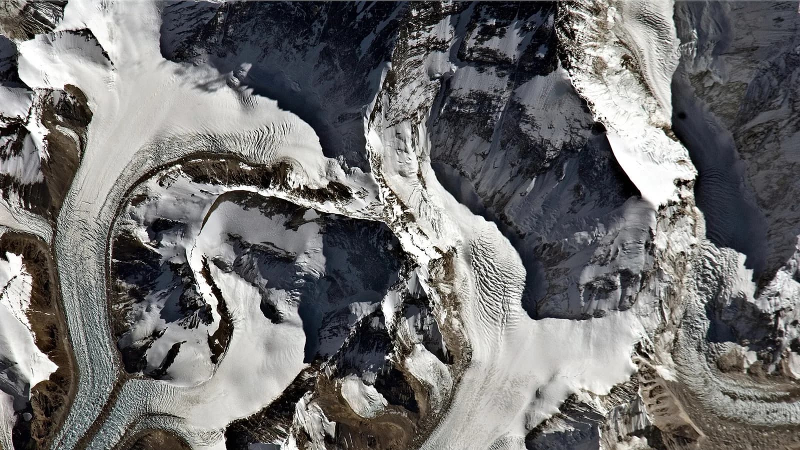 Aerial view of Mount Everest's North Col and the East Rongbuk Glacier on the Tibetan side, showing the high snow ridges climbers ascend