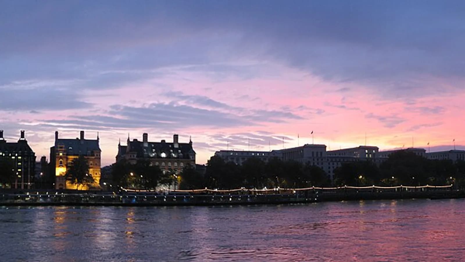 Sunset panorama of the London skyline and the River Thames, a city home to a large Nepalese community